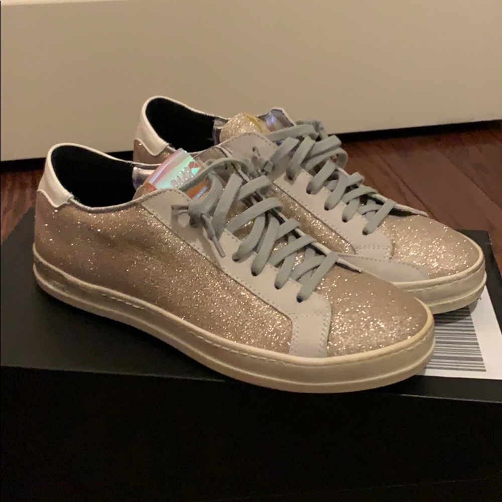 P448 John Glitter Sneakers (size 8.5)